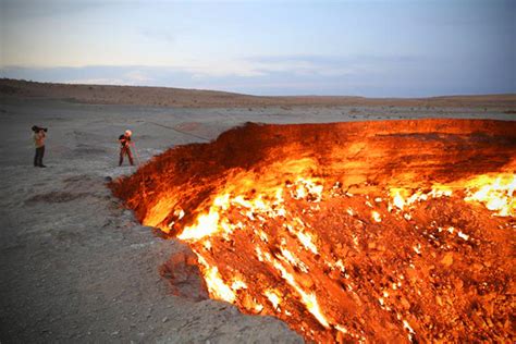 Here are 5 Fascinating Facts About the Real "Door to Hell" in Turkmenistan - TechEBlog