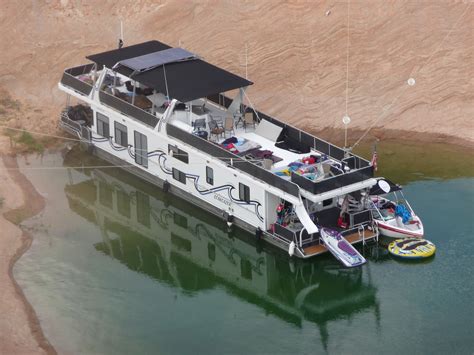 Lake Powell... Houseboating with the folks I love! | Lake powell ...