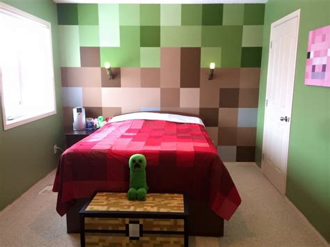 Young Minecraft fanatic gets the bedroom makeover of a lifetime | The ...