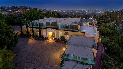 Spectacular Bel Air Celebrity Estate | Jade Mills Estates