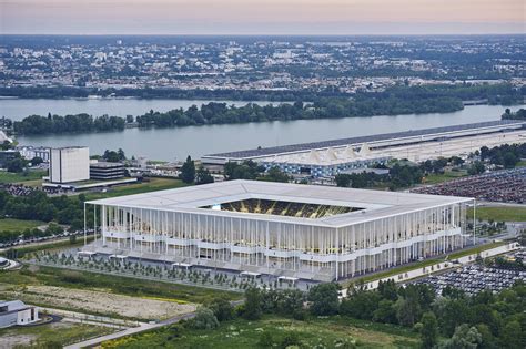 Gallery: Inside Herzog & de Meuron's Bordeaux Stadium During Its Inaugural Match | ArchDaily