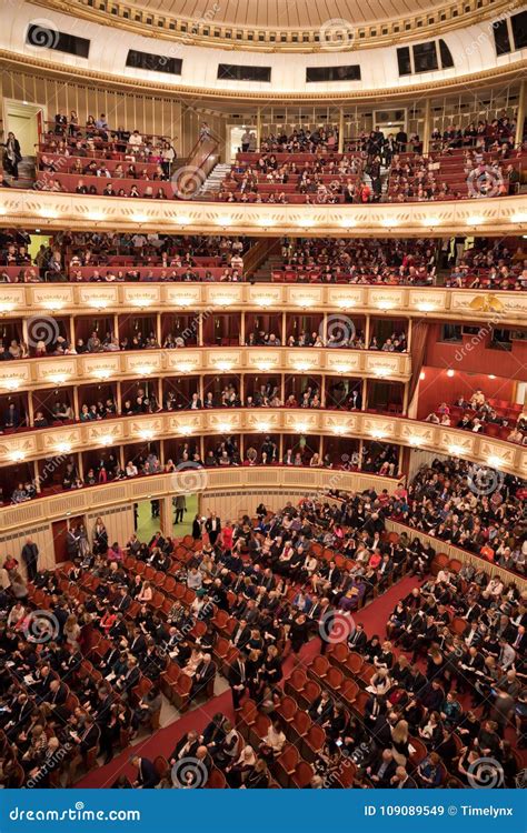 Wiener Staatsoper Auditorium Editorial Stock Image - Image of indoor, loge: 109089549