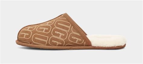 UGG Scuff Ugg Graphic Slipper for Men | UGG® UK