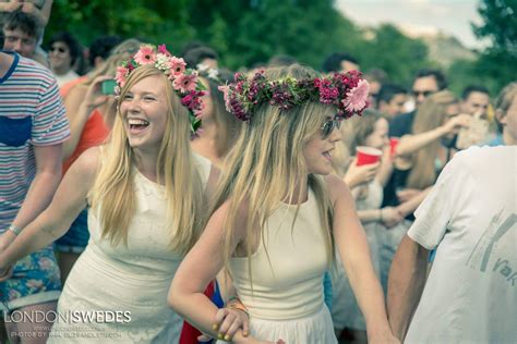 swedish midsommar dress Midsommar midsummer sweden - Hike the Clappers