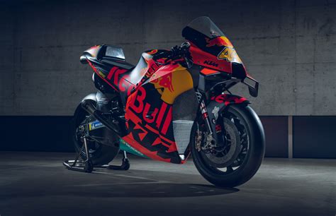 2020 KTM MotoGP bike unveiled. 265+ hp and 157 kg | DriveMag Riders