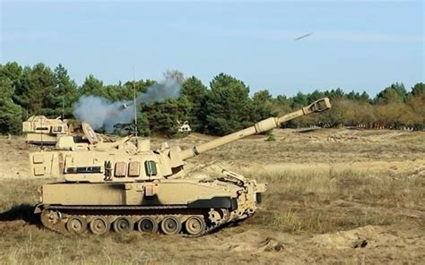 DVIDS - Images - Bull Battery M109A7 Paladin Howitzers take to the field [Image 3 of 8]