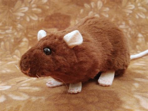 Brown Rat Plushie | Citrine Mouse