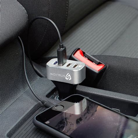 5 great car chargers for your iPhone or iPad