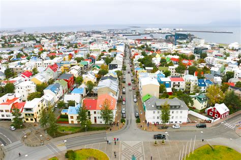 Reykjavik: an introduction to Iceland - Breathe With Us