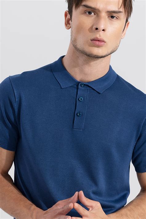 Buy Men's Effortless Chic Blue Polo T-Shirt Online | SNITCH