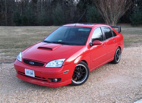 2005 Ford Focus ST 1/4 mile Drag Racing timeslip specs 0-60 - DragTimes.com