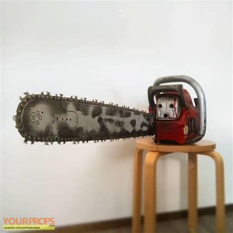 Texas Chainsaw Massacre 3D Replica Prop Leatherface chainsaw replica prop weapon