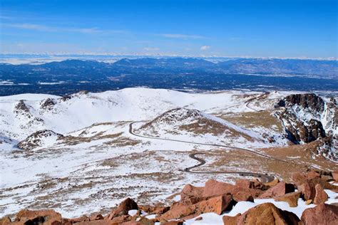 Pikes Peak Winter Hike Information & Review - Virtual Sherpa