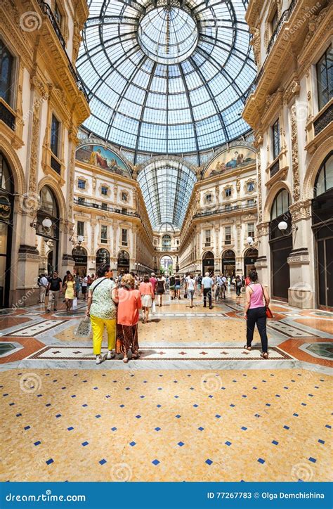 Shopping center Milan editorial stock photo. Image of center - 77267783