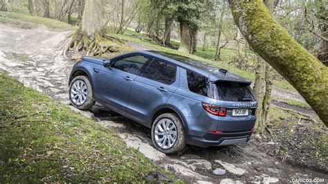 2020 Land Rover Discovery Sport - Off-Road | Caricos