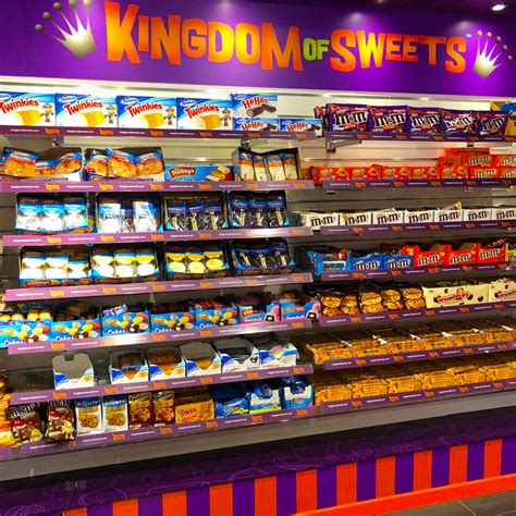 Kingdom Of Sweets - Amsterdam | Uni-Shop - Slatwall Panels & Shop Fittings