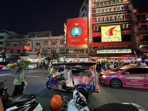 Chinatown Bangkok: Top Attractions and Activities