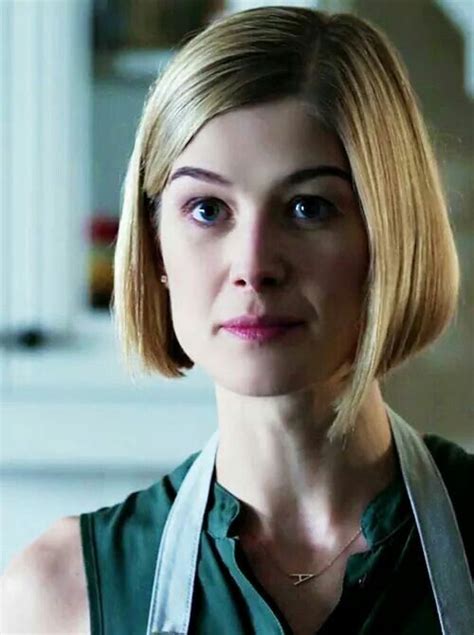 Rosamund Pike as Amy Elliot Dunne in "Gone Girl" Oh look, that's my ...