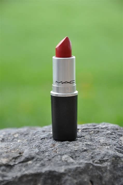Free photo: lipstick, cosmetics, makeup, fashion, glamour, female, make-up | Hippopx