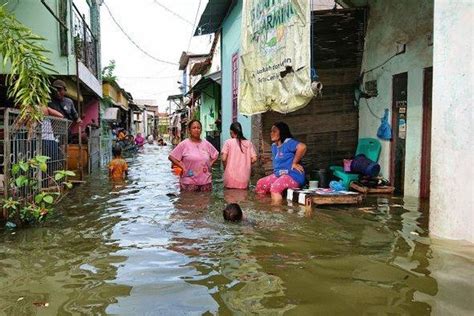 Foto : Pakar UGM Sebut Banjir Rob Semarang Bisa Sebabkan Penurunan Tanah