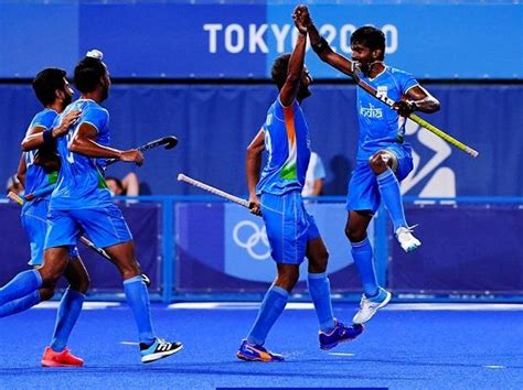 India create history, win Olympic hockey medal after a gap of 41 years ...