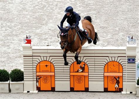 The Logo Hermès: The Horse-drawn Carriage - ICON-ICON