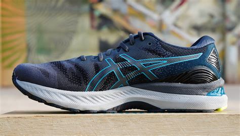 ASICS Gel Nimbus 23 - Análisis y opinión - Zapatilla: Entrenamiento - Review - ROADRUNNINGReview.com