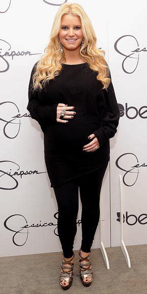 Jessica Simpson: Pregnancy Photos