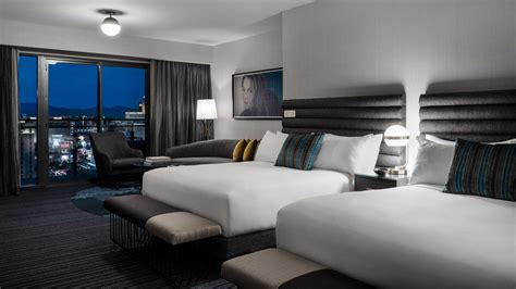 Las Vegas Luxury Hotel Rooms and Suites | The Cosmopolitan