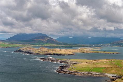 Valentia Lighthouse Photograph by Rob Hemphill | Fine Art America