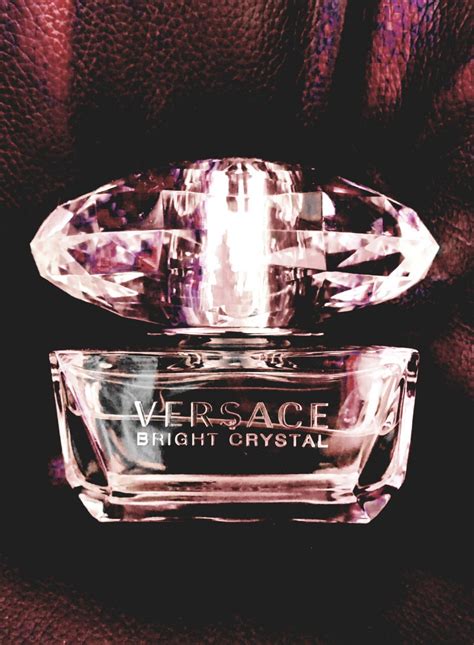 Bright Crystal Versace perfume - a fragrance for women 2006