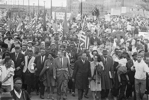 Martin Luther King jr. selma march King Picture, King Photo, Civil Rights Leaders, Civil Rights ...