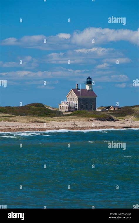 Block Island North Lighthouse across Cow Cove, Block Island National ...