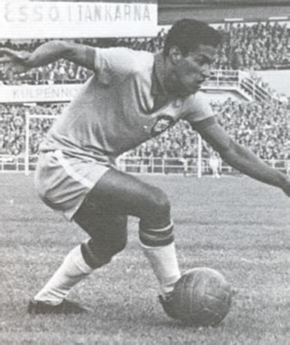 Garrincha (Brazil) | Best football players, Good soccer players, Garrincha