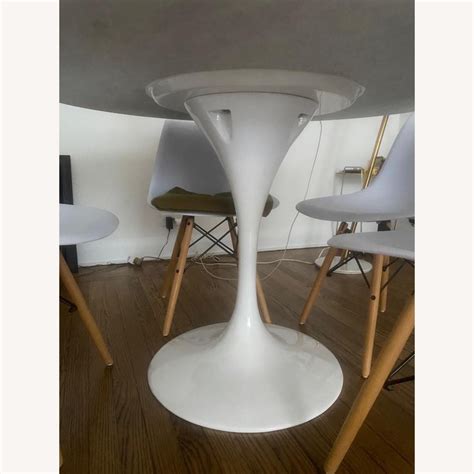 Saarinen Tulip Mable Table Reproduction - AptDeco