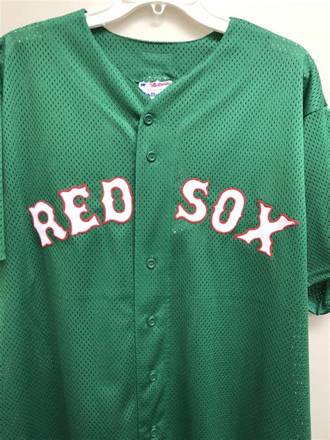 BOSTON RED SOX GREEN JERSEY (ADULT. XL) | Inventory | Denorabilia.com