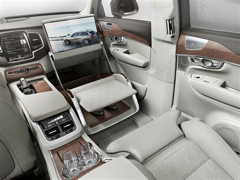 Volvo XC90 Excellence Lounge Console interior concept - Car Body Design