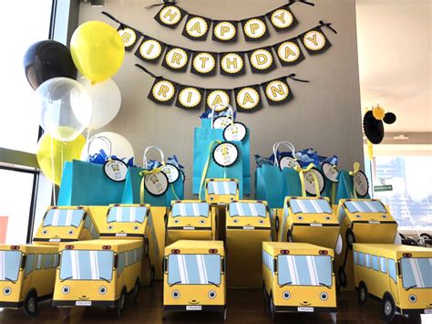 Kara's Party Ideas Wheels on the Bus Birthday Party | Kara's Party Ideas