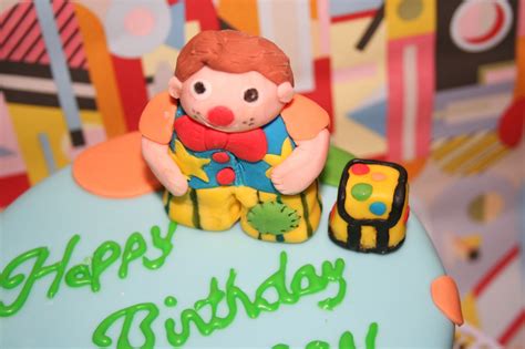 Chintzy Cakes: Mr Tumble Birthday Cake