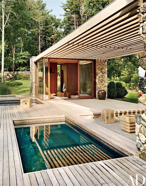 28 Refreshing plunge pools that are downright dreamy | Pool houses, Modern pools, Small pool design