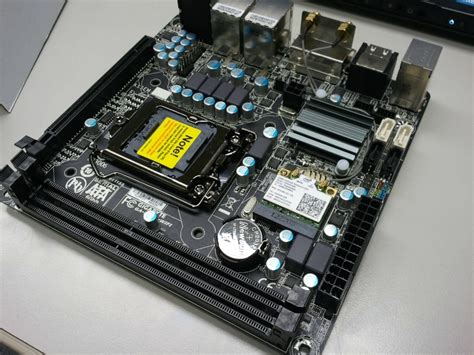 Gigabyte Readies H77N-WiFi Motherboard