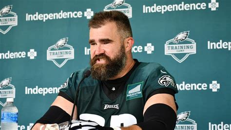 Eagles' Jason Kelce adds songwriting to his resume | Yardbarker