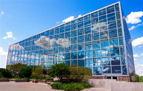 Attractions - River Bend Nature Center