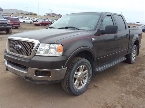 Buy Repos Online - 2005 FORD F-150 SuperCrew 139" 4WD C14633