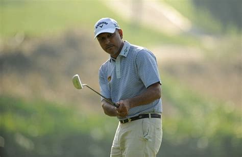 Golfer Jeev Milkha Singh wins Asian Tour Lowest Putting Average award