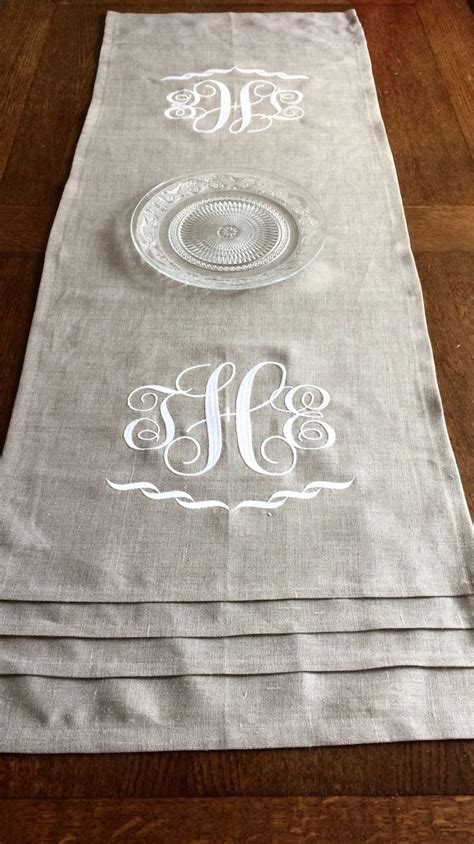 Table Runner - Monogram Table Runner Natural Linen Interlocking Monogram Letter S, 3 Letter ...