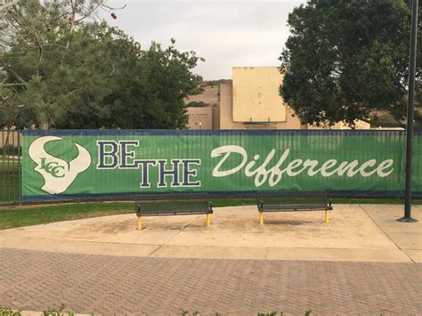 Carlsbad, CA - Entry Fence Banners for La Costa Canyon High School