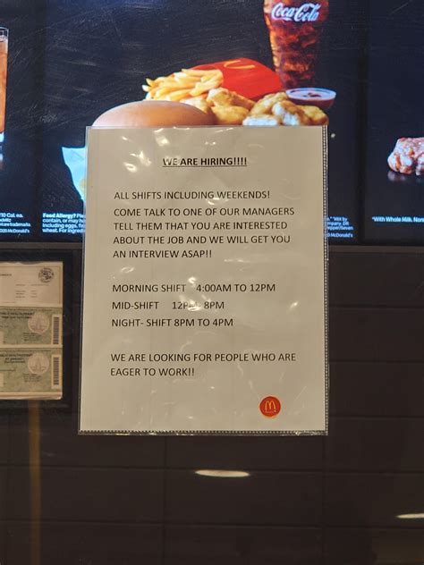 That McDonald's night shift is brutal | Scrolller