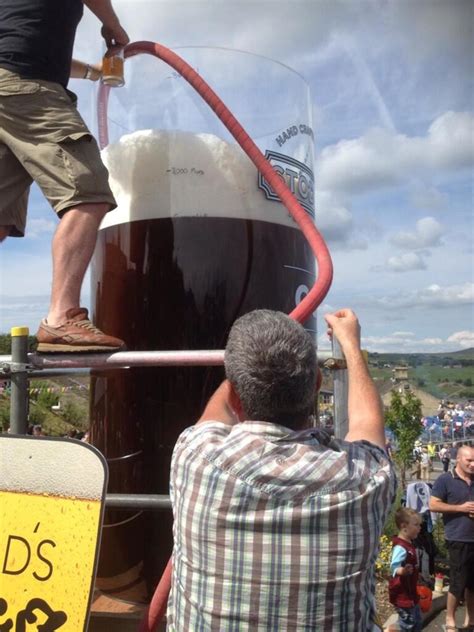 Brewery creates world's largest beer mug in honor of Tour de France ...