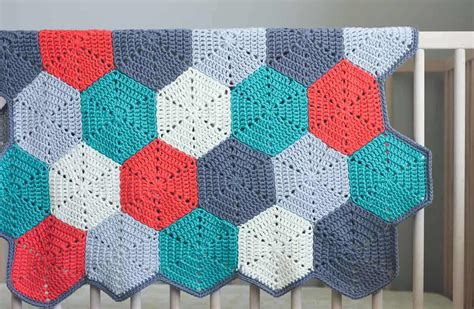 "Happy Hexagons" Free Crochet Afghan Pattern - Make & Do Crew